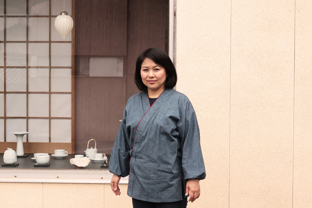 一子相伝の技を受け継ぐ / 三川内焼職人・今村ひとみインタビュー｜波佐見焼オンラインショップ