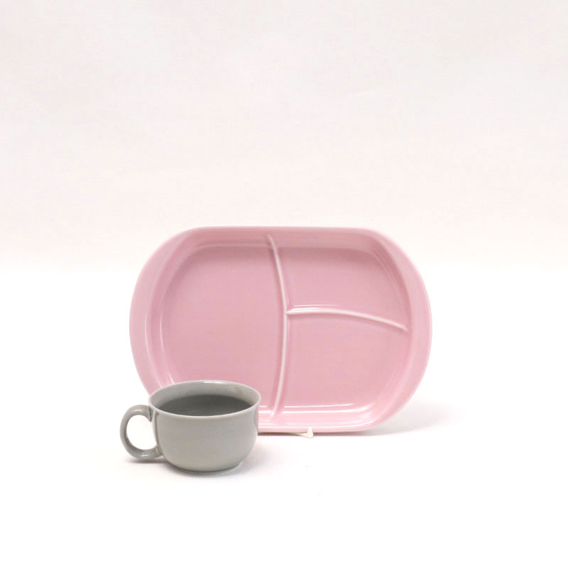 もぐもぐごっくん仕切り皿&マグカップセットの写真