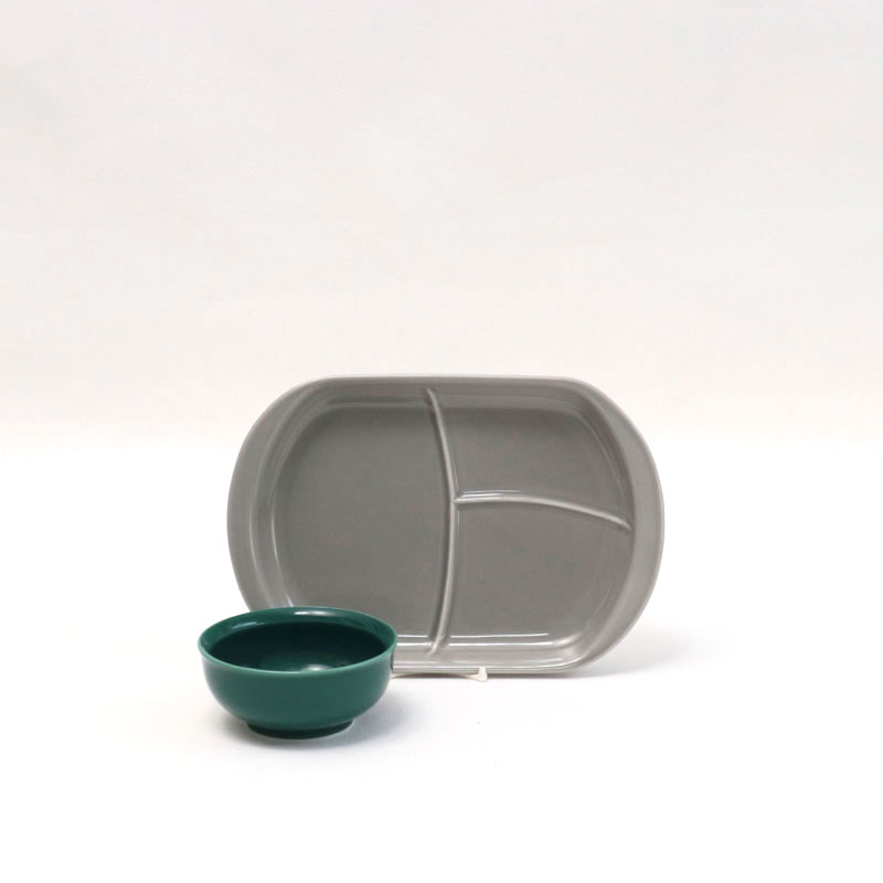 もぐもぐごっくん仕切り皿&碗セットの写真