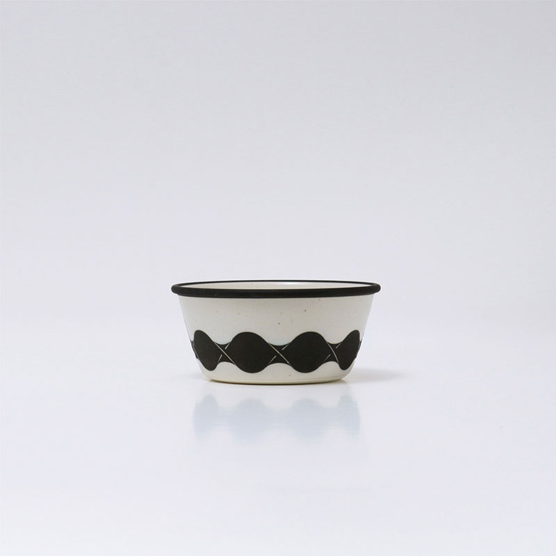 TAGATA13cmボウルの写真